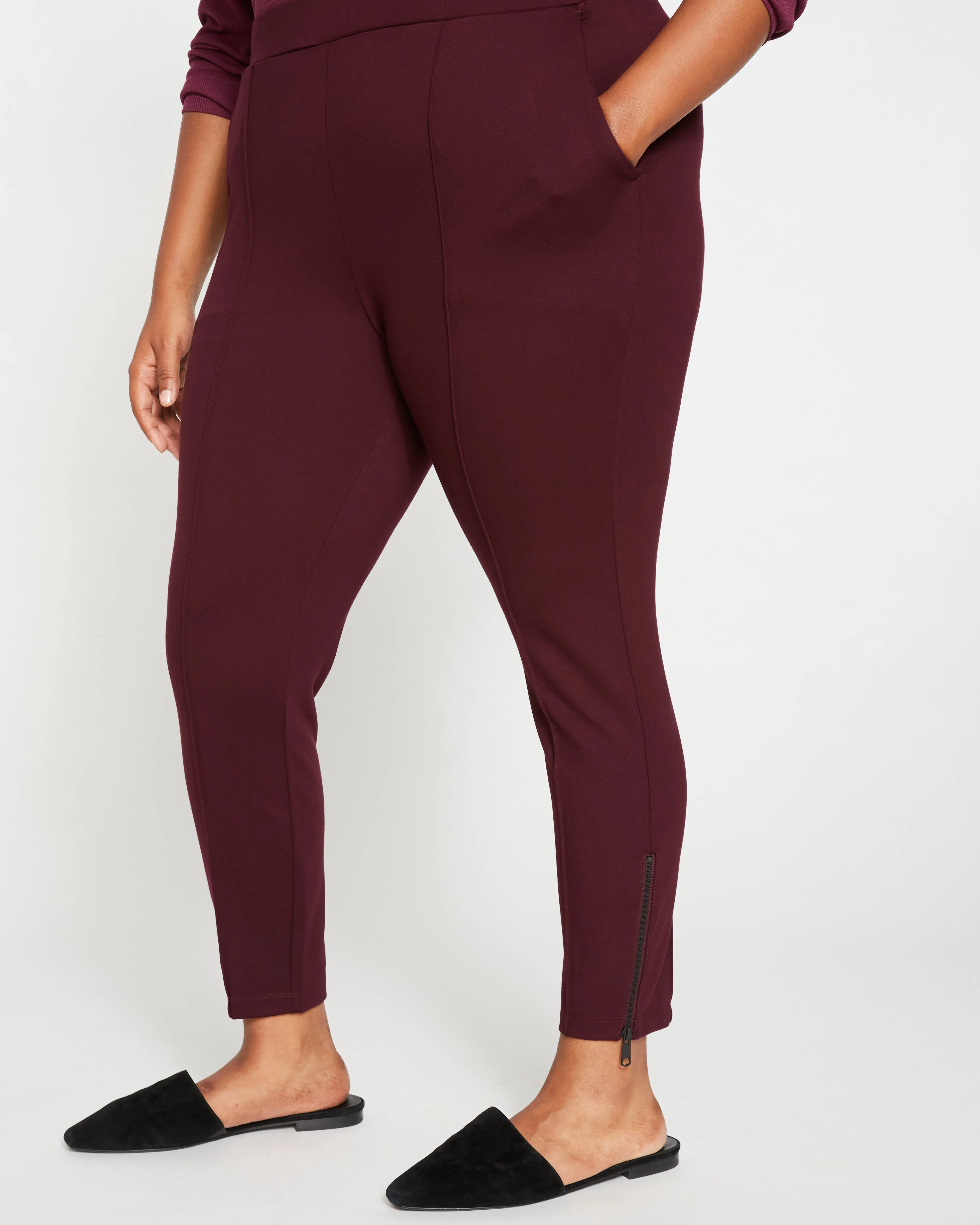 Moro Pintuck Pocket Ponte Pants - Plum