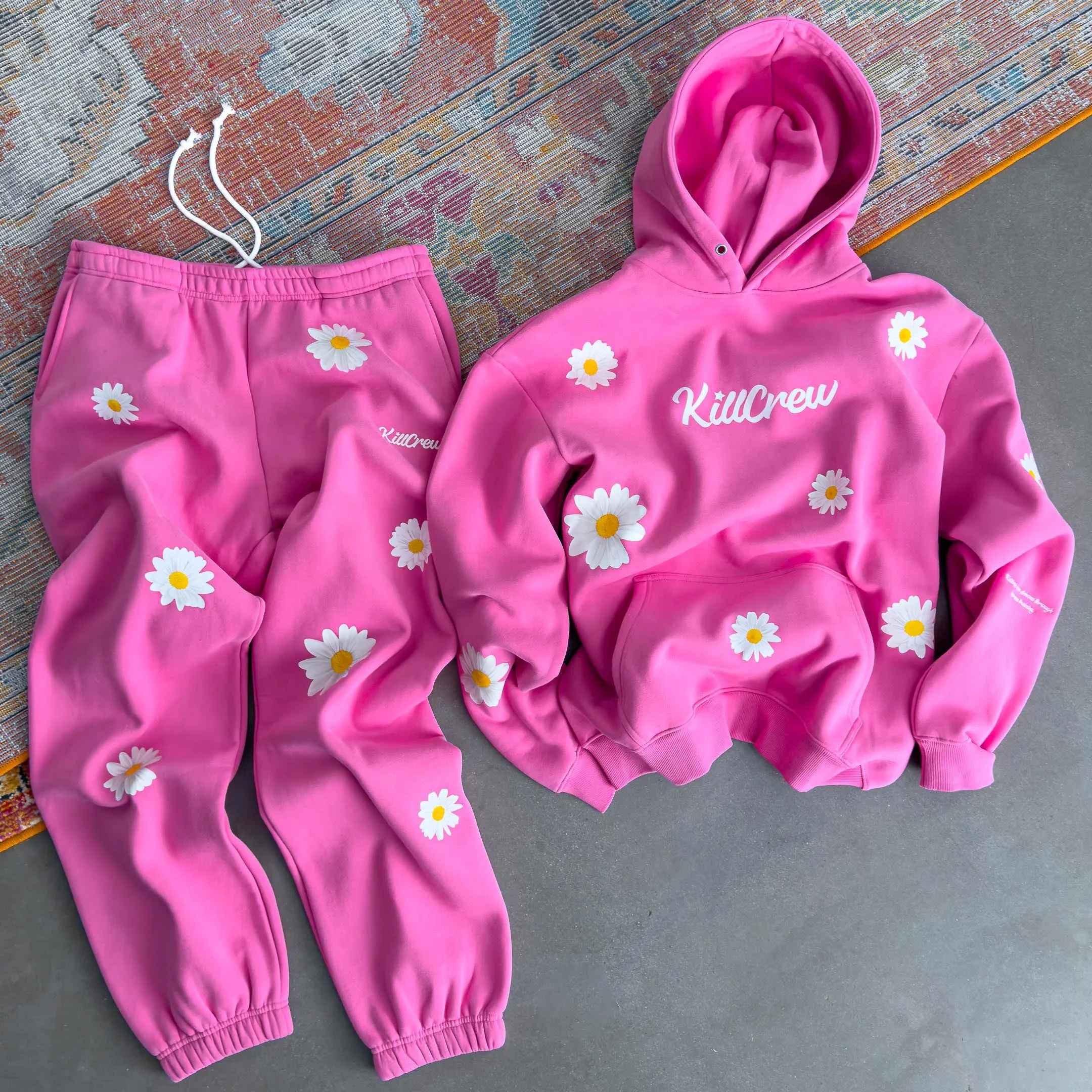 OVERSIZED LUX "DAISY" HOODIE - PINK